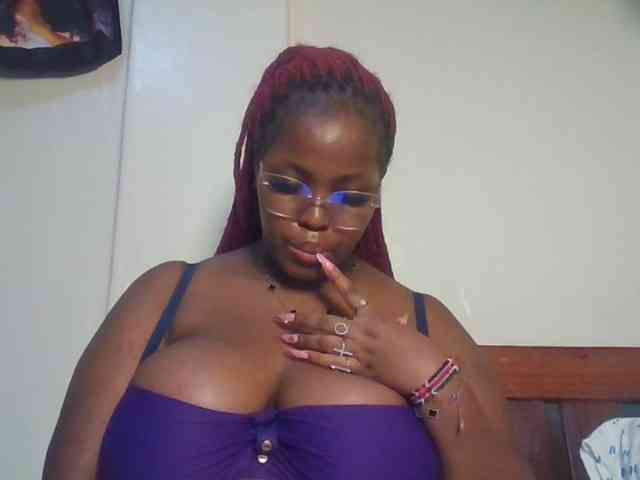 CuteTinkerbella webcam