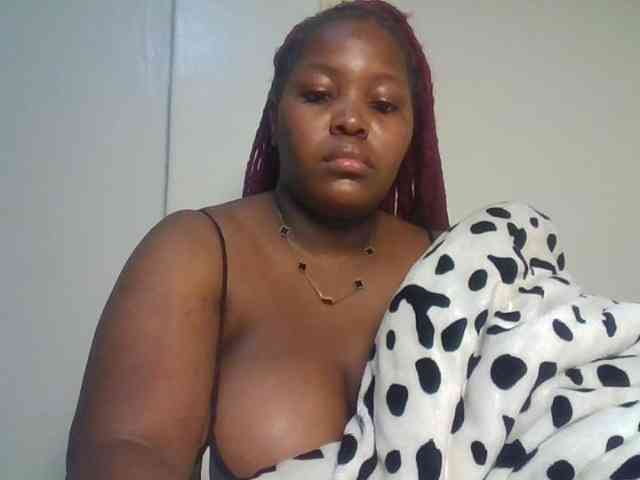 CuteTinkerbella webcam