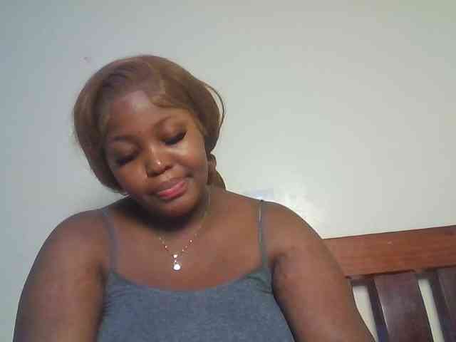 CuteTinkerbella webcam