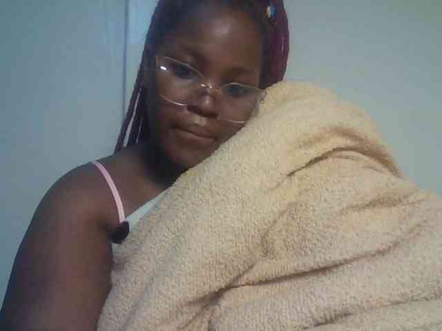 CuteTinkerbella webcam
