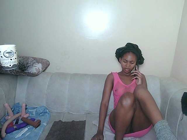ItsYaGirlPookie Live Cam