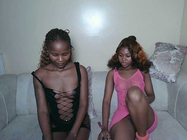 ItsYaGirlPookie webcam