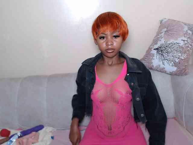 ItsYaGirlPookie webcam