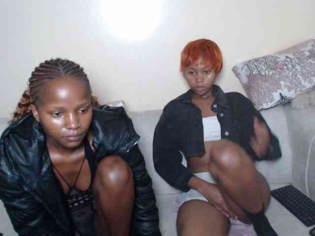 ItsYaGirlPookie webcam