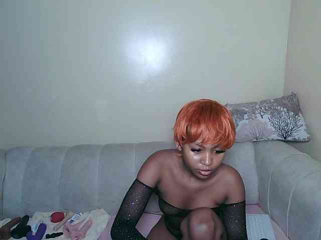 ItsYaGirlPookie webcam