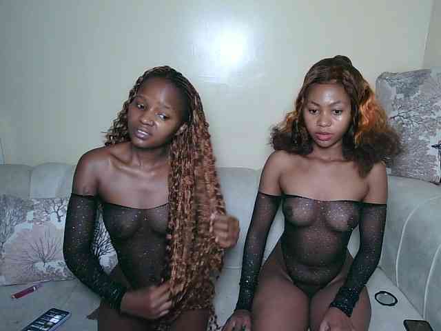 ItsYaGirlPookie webcam