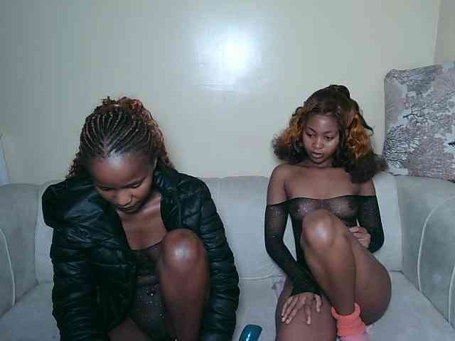 ItsYaGirlPookie webcam