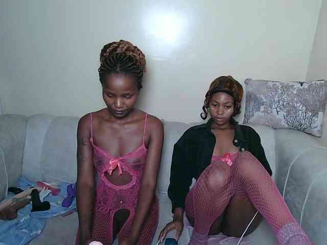 ItsYaGirlPookie webcam