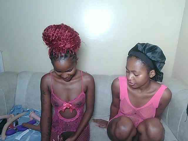 ItsYaGirlPookie webcam