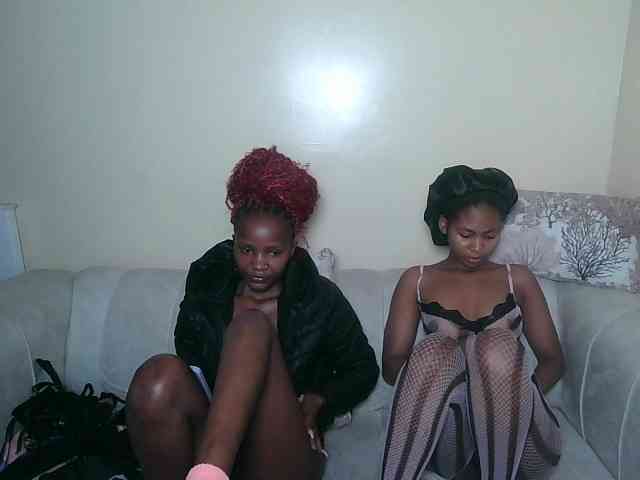 ItsYaGirlPookie webcam