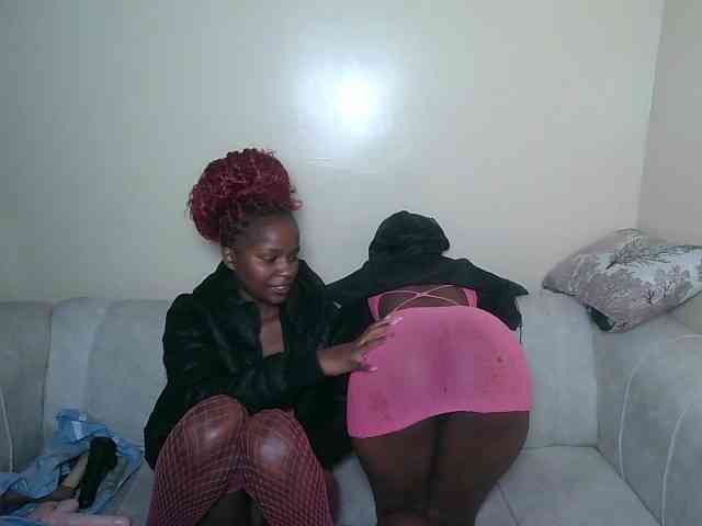 ItsYaGirlPookie webcam