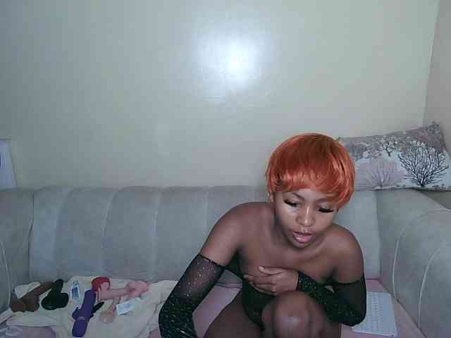 ItsYaGirlPookie webcam