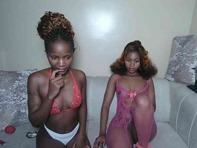 ItsYaGirlPookie webcam