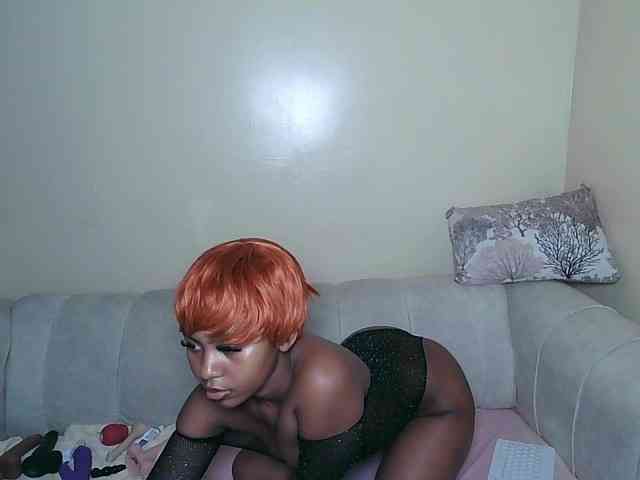 ItsYaGirlPookie webcam