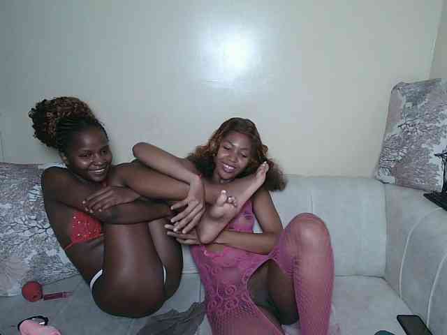 ItsYaGirlPookie webcam