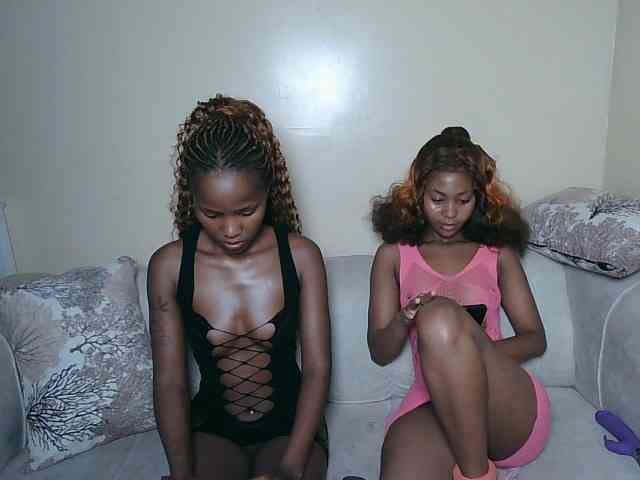 ItsYaGirlPookie webcam