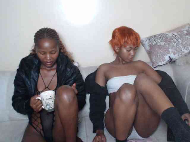 ItsYaGirlPookie webcam