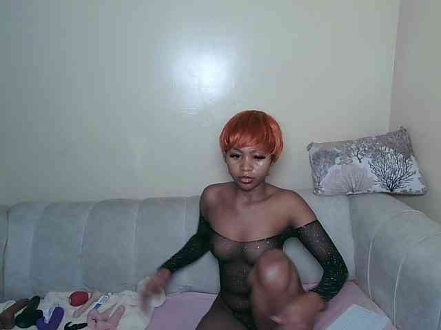 ItsYaGirlPookie webcam