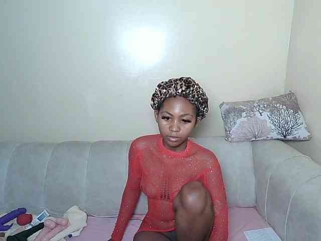 ItsYaGirlPookie webcam
