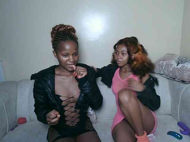ItsYaGirlPookie webcam