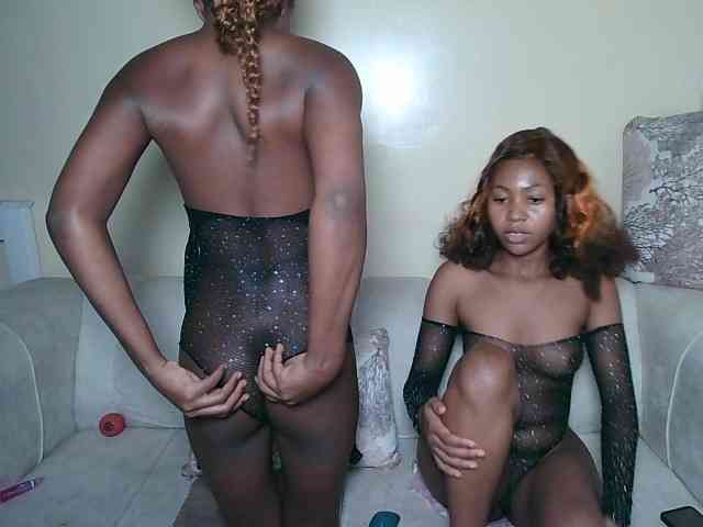 ItsYaGirlPookie webcam