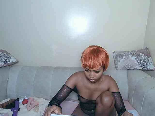 ItsYaGirlPookie webcam
