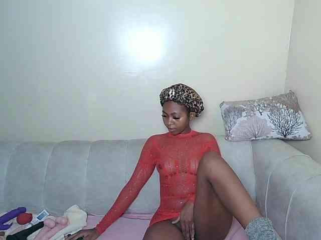 ItsYaGirlPookie webcam
