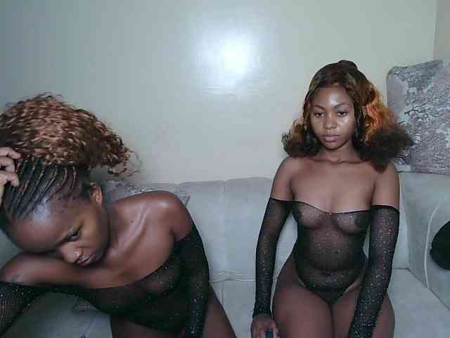 ItsYaGirlPookie webcam