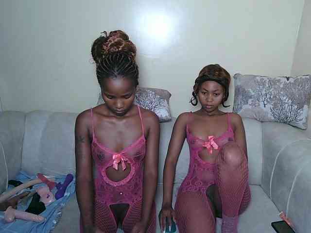 ItsYaGirlPookie webcam