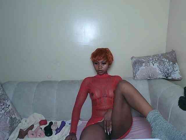 ItsYaGirlPookie webcam