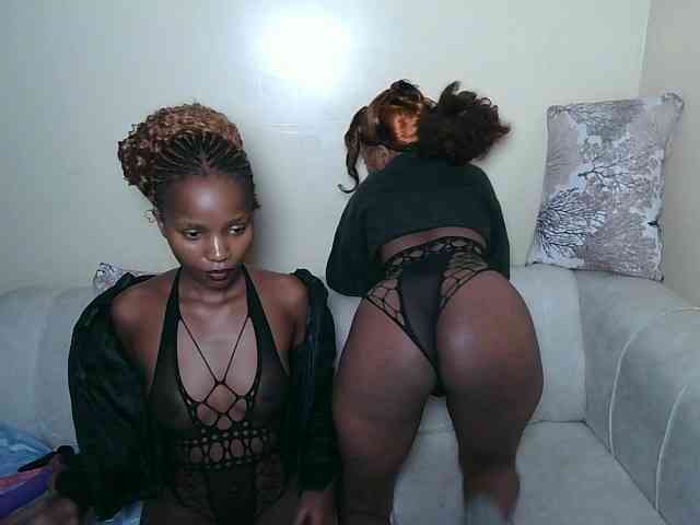 ItsYaGirlPookie webcam