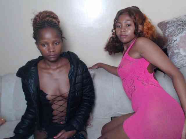 ItsYaGirlPookie webcam