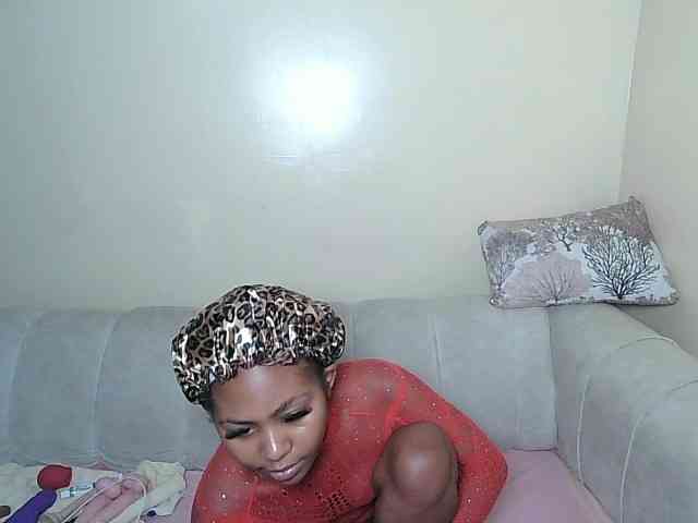 ItsYaGirlPookie webcam