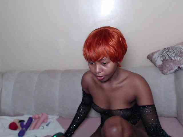 ItsYaGirlPookie webcam