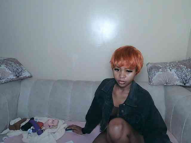 ItsYaGirlPookie webcam