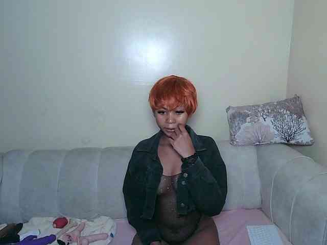 ItsYaGirlPookie webcam