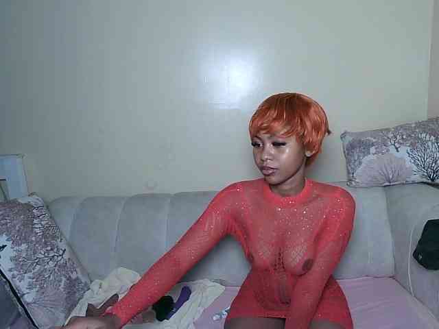 ItsYaGirlPookie webcam