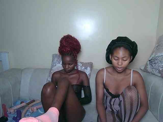 ItsYaGirlPookie webcam