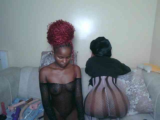 ItsYaGirlPookie webcam