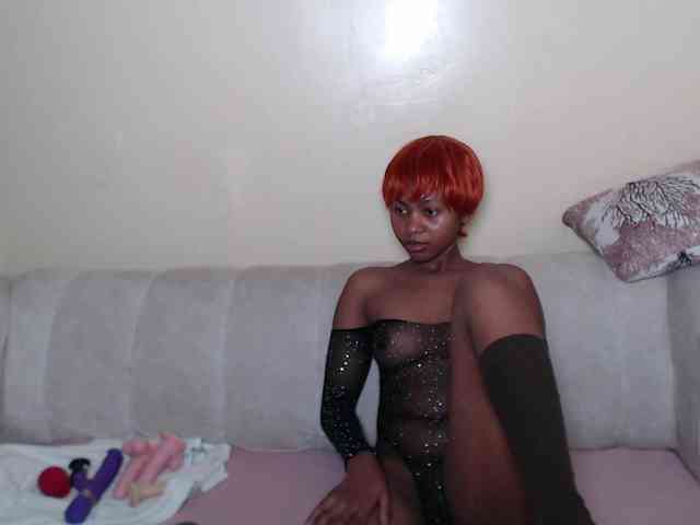 ItsYaGirlPookie webcam