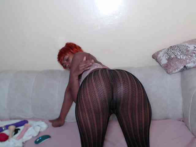 ItsYaGirlPookie webcam