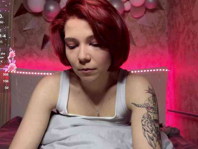 TraceyKalani webcam