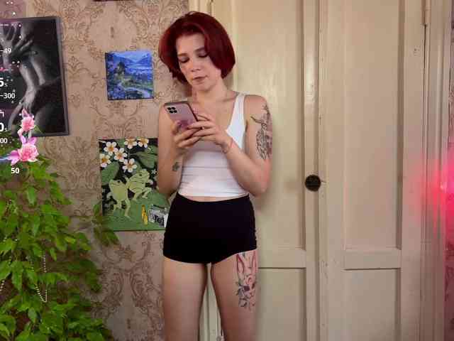 TraceyKalani webcam