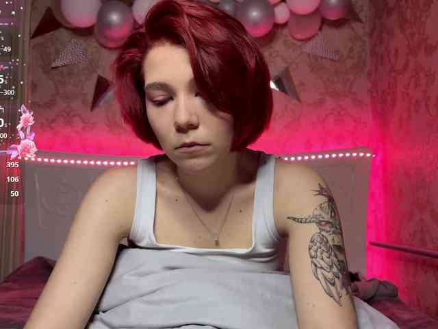 TraceyKalani webcam