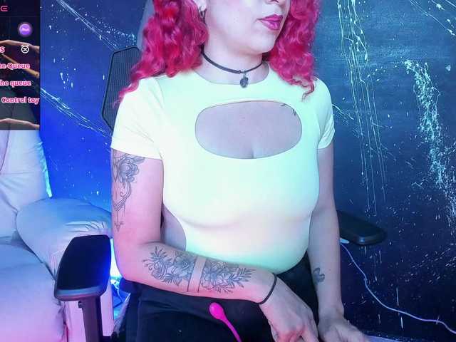 RoxanneStorm live cam on BongaCams