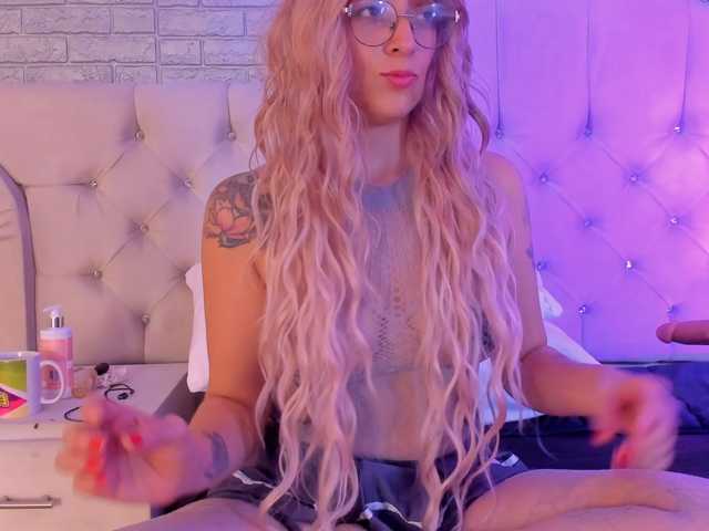 RoxanneStorm, en directo ahora en BongaCams