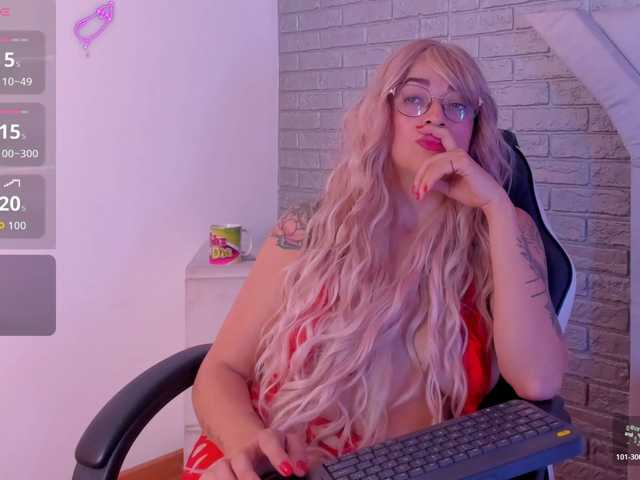 RoxanneStorm