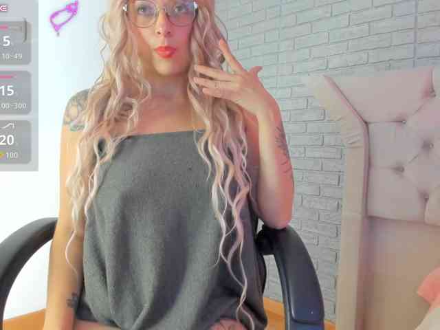 RoxanneStorm