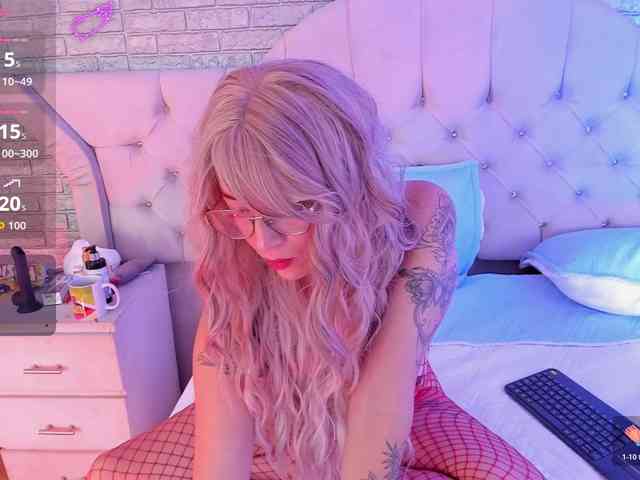 RoxanneStorm