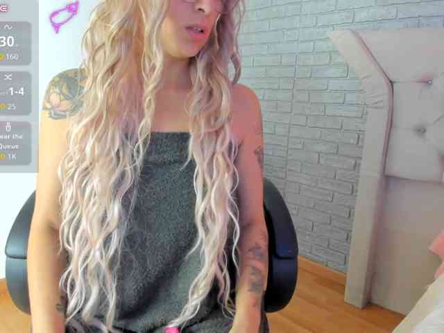RoxanneStorm